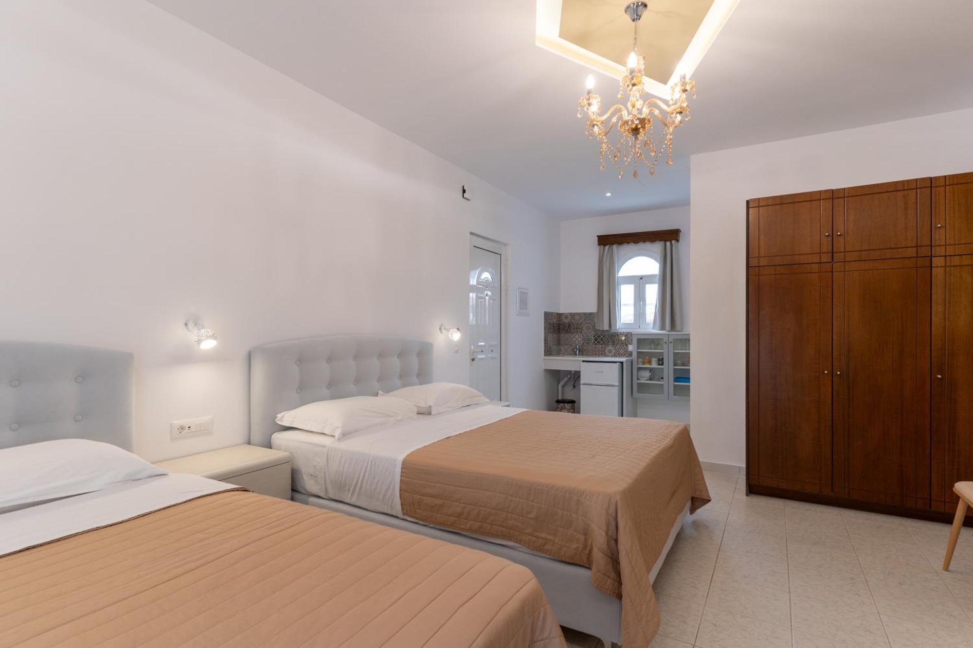 Hotel Villa Basil チィリヴィ エクステリア 写真