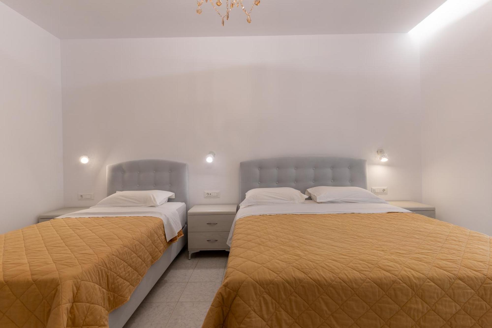 Hotel Villa Basil チィリヴィ エクステリア 写真