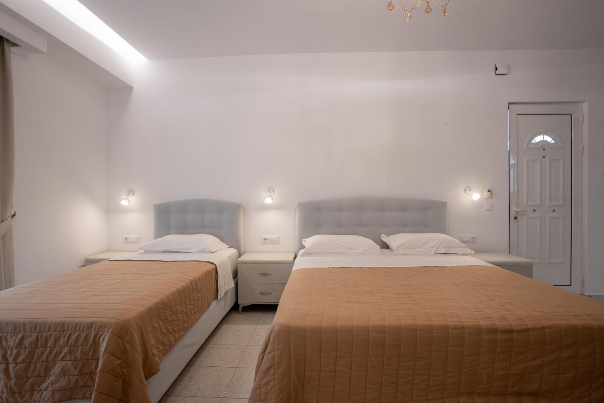 Hotel Villa Basil チィリヴィ エクステリア 写真