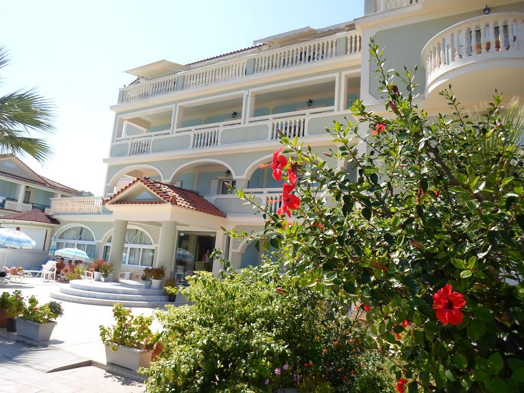 Hotel Villa Basil チィリヴィ エクステリア 写真