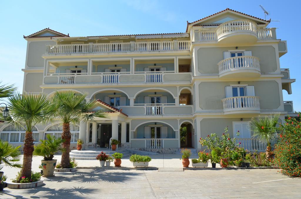 Hotel Villa Basil チィリヴィ エクステリア 写真