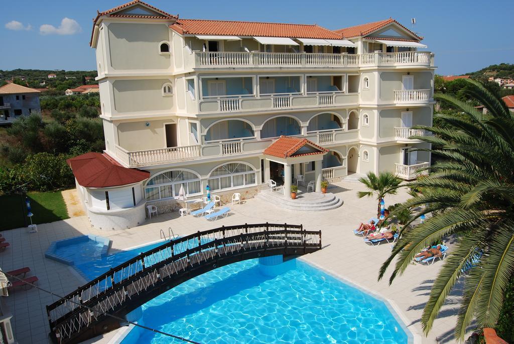 Hotel Villa Basil チィリヴィ エクステリア 写真